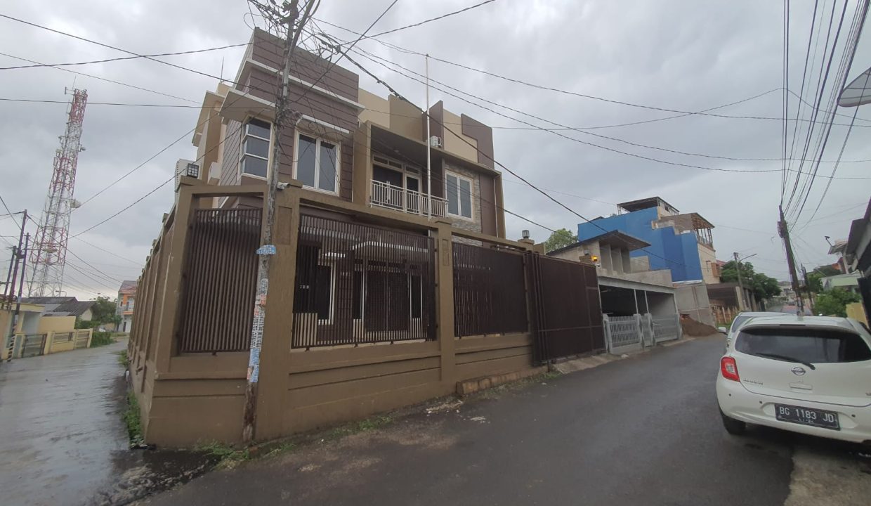 Rumah Full Furnish Mayor Ruslan (1,2)