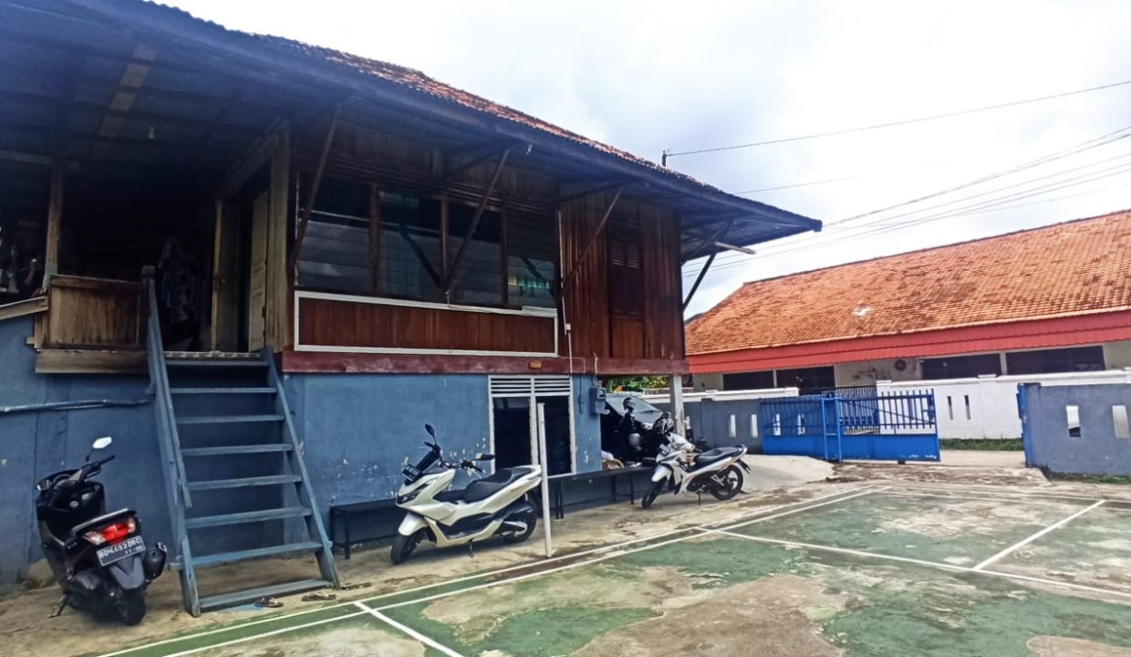 Rumah Kemang Manis (1,7)