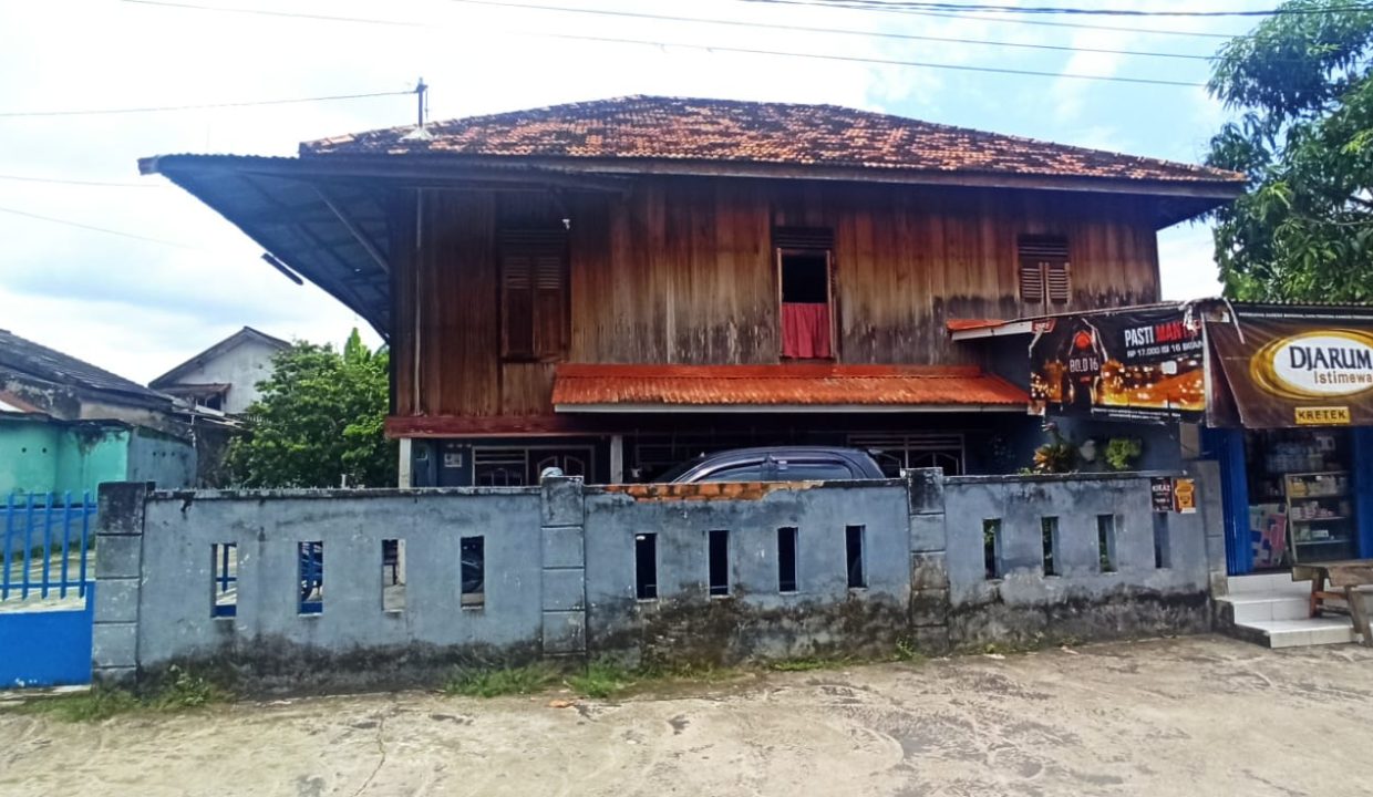 Rumah Kemang Manis (1,9)