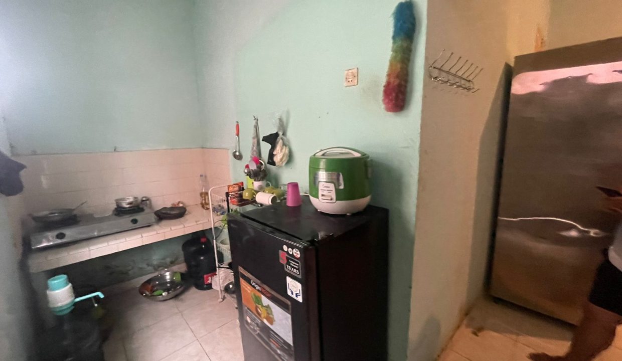 Rumah Komplek Sukarami (12)