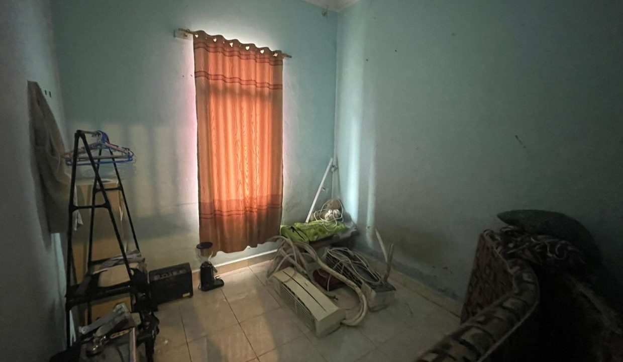 Rumah Komplek Sukarami (6)