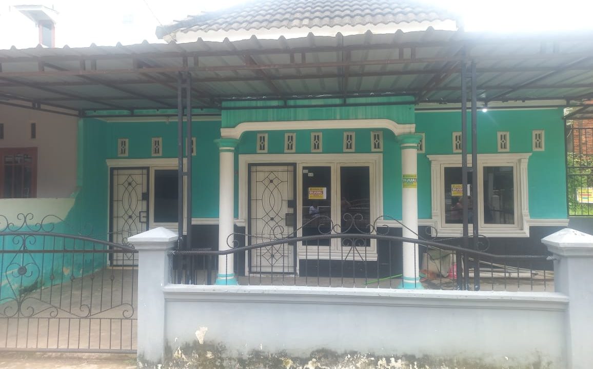 Rumah Komplek Sukatani Indah (0,5)