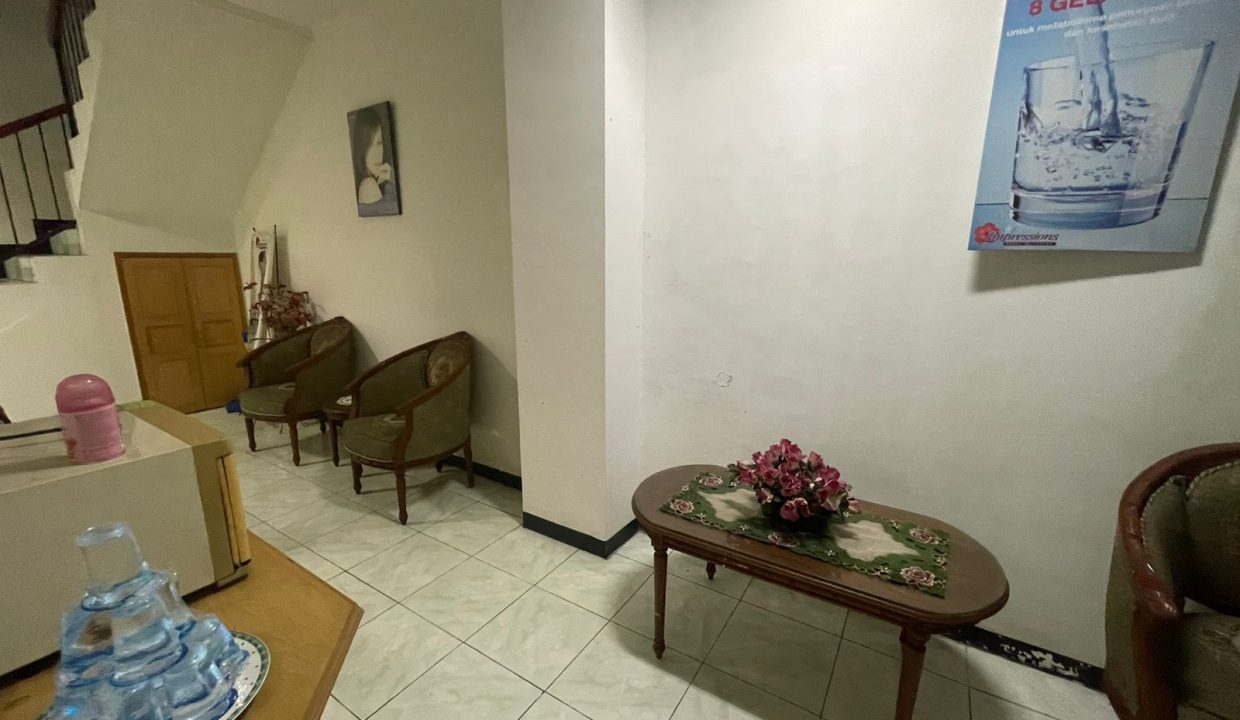 Rumah Jalan Cendrawasih (12)