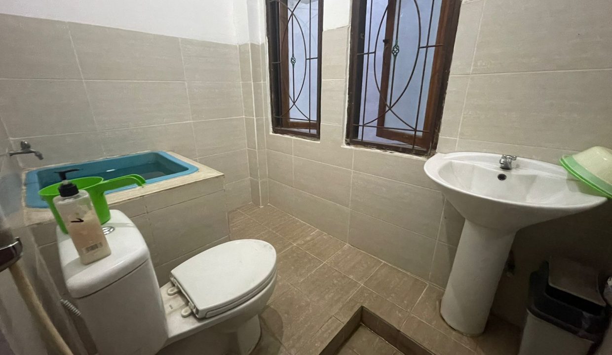 Rumah Jalan Cendrawasih (140)