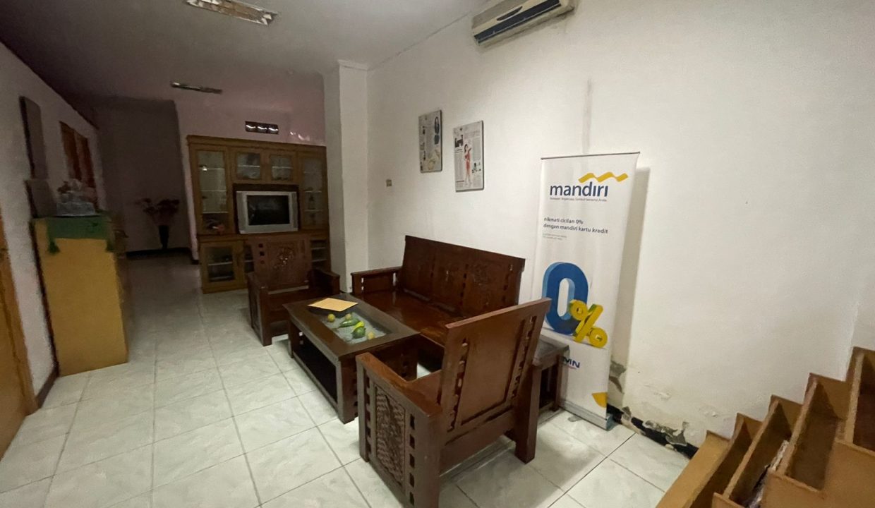 Rumah Jalan Cendrawasih (21)