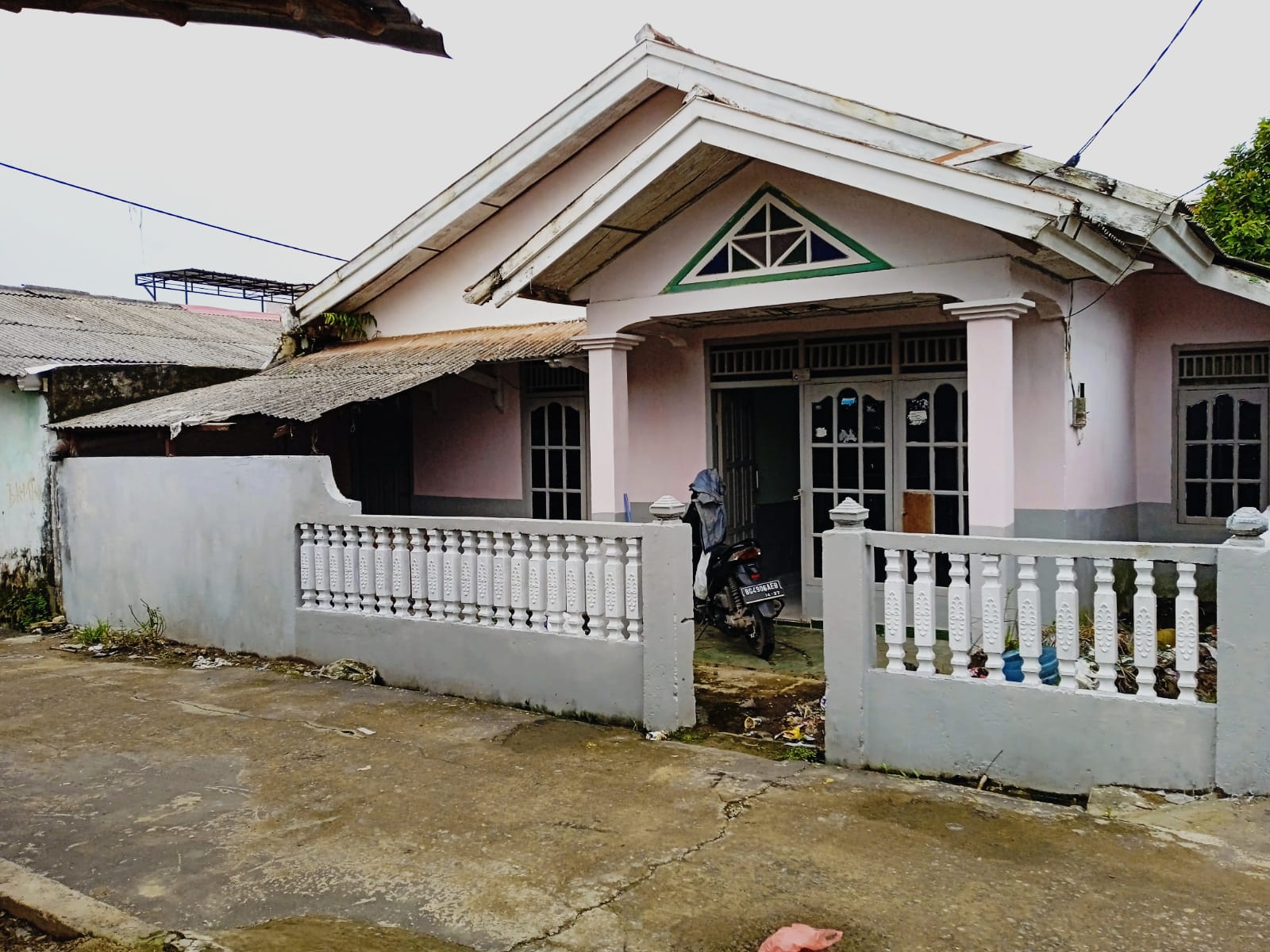 Dijual Rumah Komplek Taman Ogan Permai Amin Mulya Jakabaring Palembang