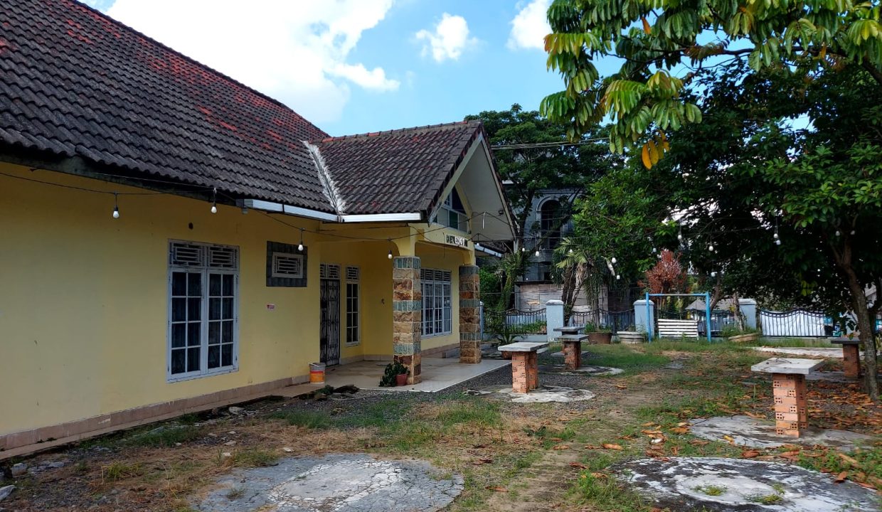 Tanah Komersial Bonus Rumah Jalan Cek Bakar (10)