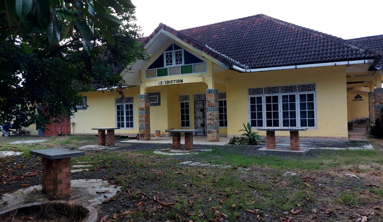 Tanah Komersial Bonus Rumah Jalan Cek Bakar (1,1)