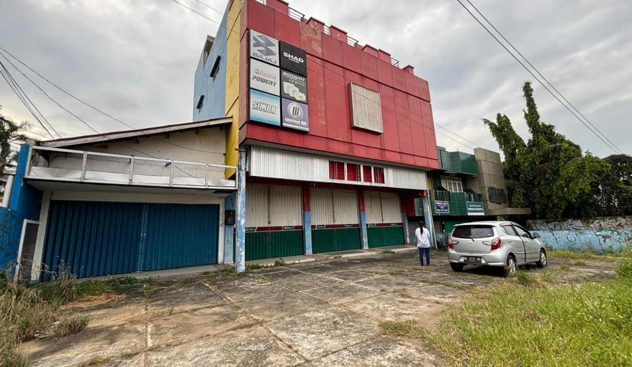 DIJUAL 3 RUKO PLONG BASUKI RAHMAT PALEMBANG (1,8)
