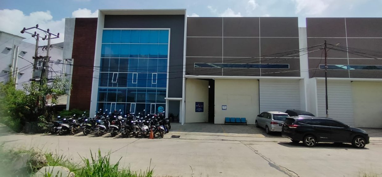 Gudang Cosmo Bizland (0,4)