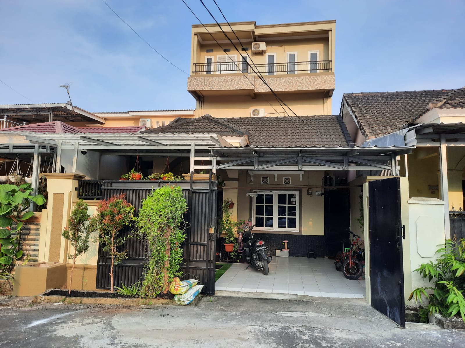 Dijual Rumah Furnished di Perumahan Puri Artha Celentang Palembang