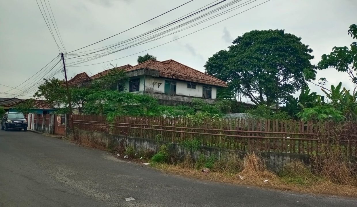 Tanah Jalan Lettiu Roni (4)