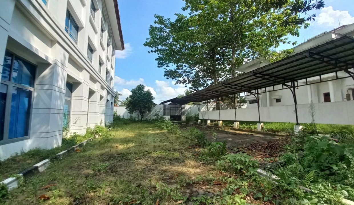 Disewakan Eksklusif Gedung Jalaan Abdul Rozaqk (0,16)