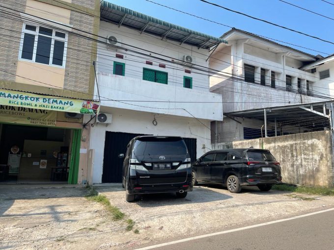 Dijual Cepat 2 Unit Ruko Plong Jalan Macan Kumbang Raya Demang Lebar Daun Palembang