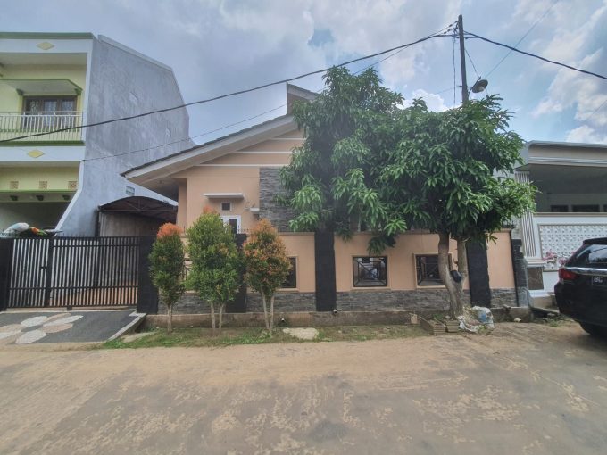 Dijual Rumah Komplek Villa Sukarami Permai Jalan Perindustrian 2 Palembang