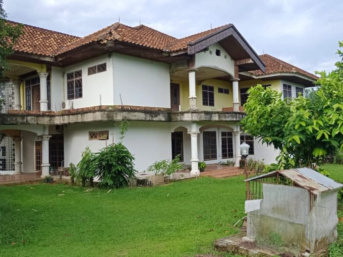 Disewakan Rumah Besar Halaman Luas Jalan Sultan Mahmud Badaruddin II Km 11 Palembang