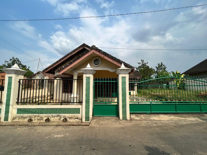 DIJUAL RUMAH BELAKANG SPBU CELENTANG PALEMBANG (1)