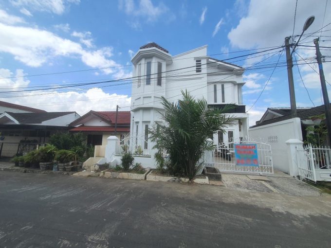DIJUAL RUMAH KOMPLEK BUKIT SEJAHTERA POLIGON PALEMBANG (1)