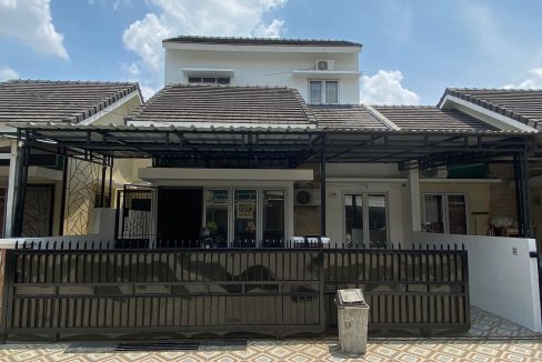 DIJUAL RUMAH KOMPLEK OPI REGENCY PALEMBANG (1)