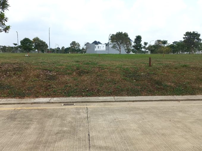 DIJUAL TANAH KAVLING CITRALAND PALEMBANG PEMANDANGAN DANAU