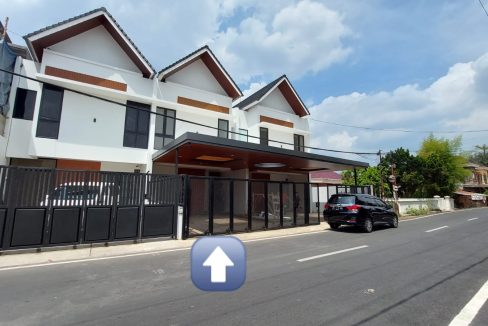 DIJUAL TOWNHOUSE TAMAN KENTEN PALEMBANG (1)
