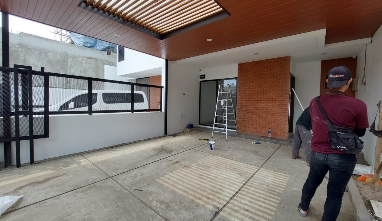 DIJUAL TOWNHOUSE TAMAN KENTEN PALEMBANG (2)