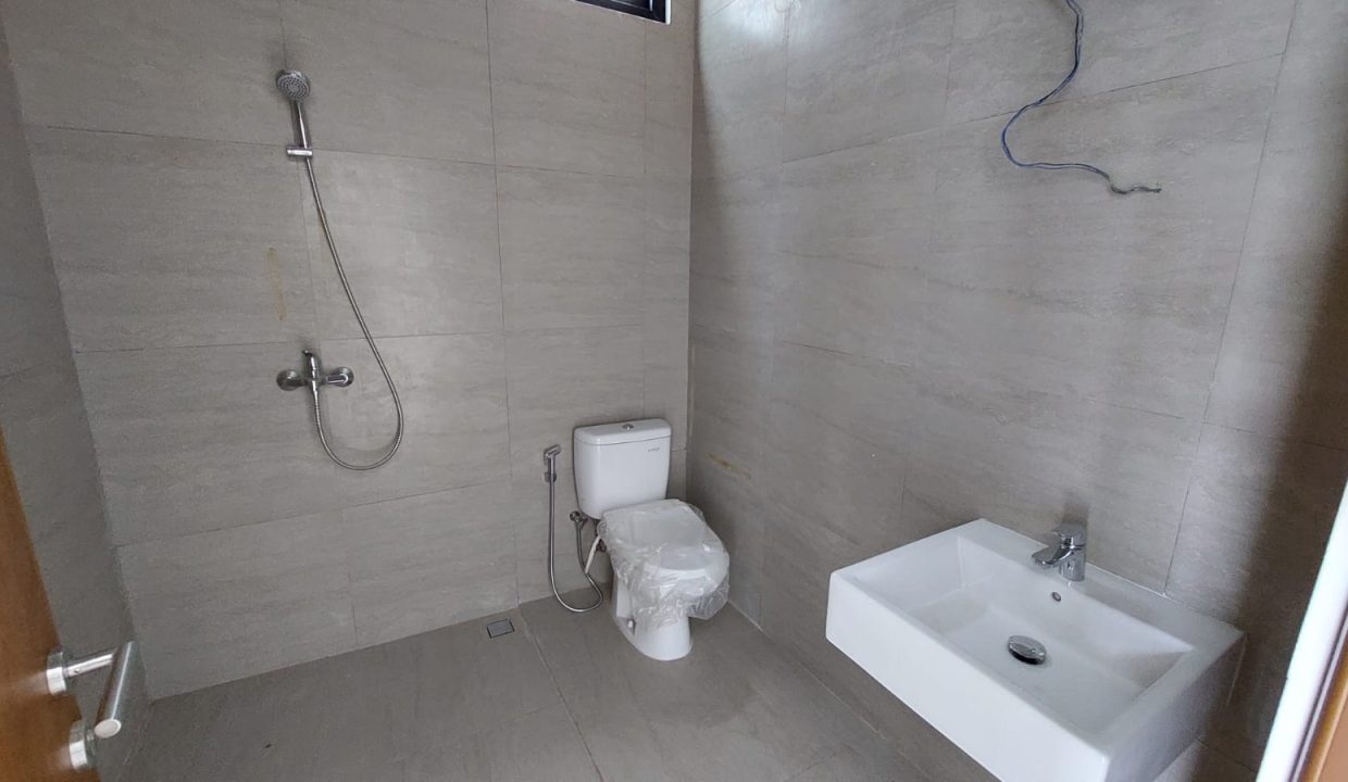 DIJUAL TOWNHOUSE TAMAN KENTEN PALEMBANG (4)