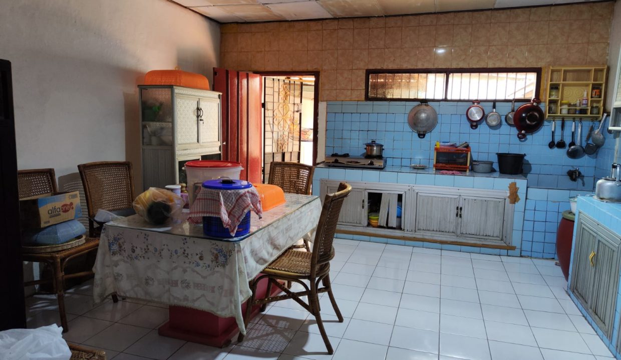 RUMAH MEWAH JALAN NURI DEKAT WARKOP NURI PALEMBANG (2)