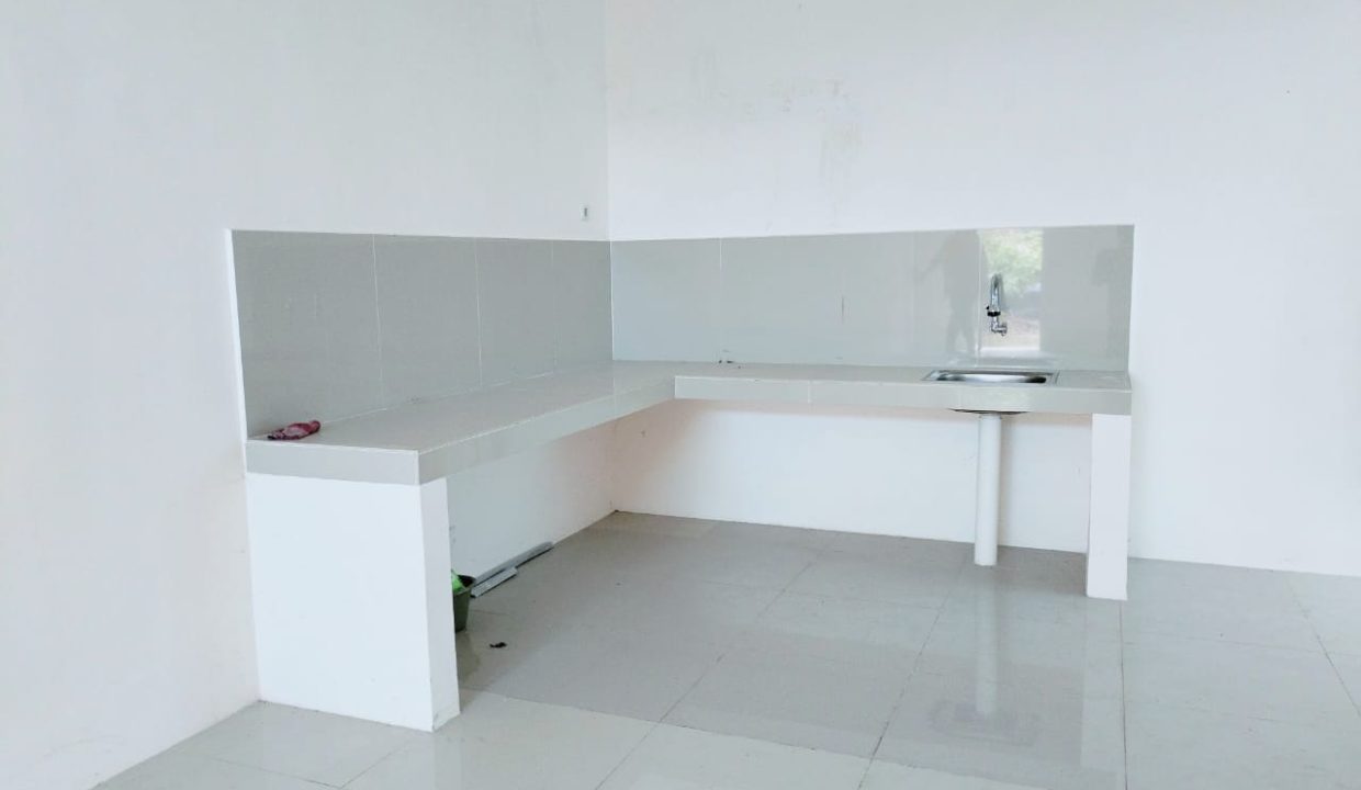 DIJUAL RUMAH KOMPLEK CENTER PARK (6)