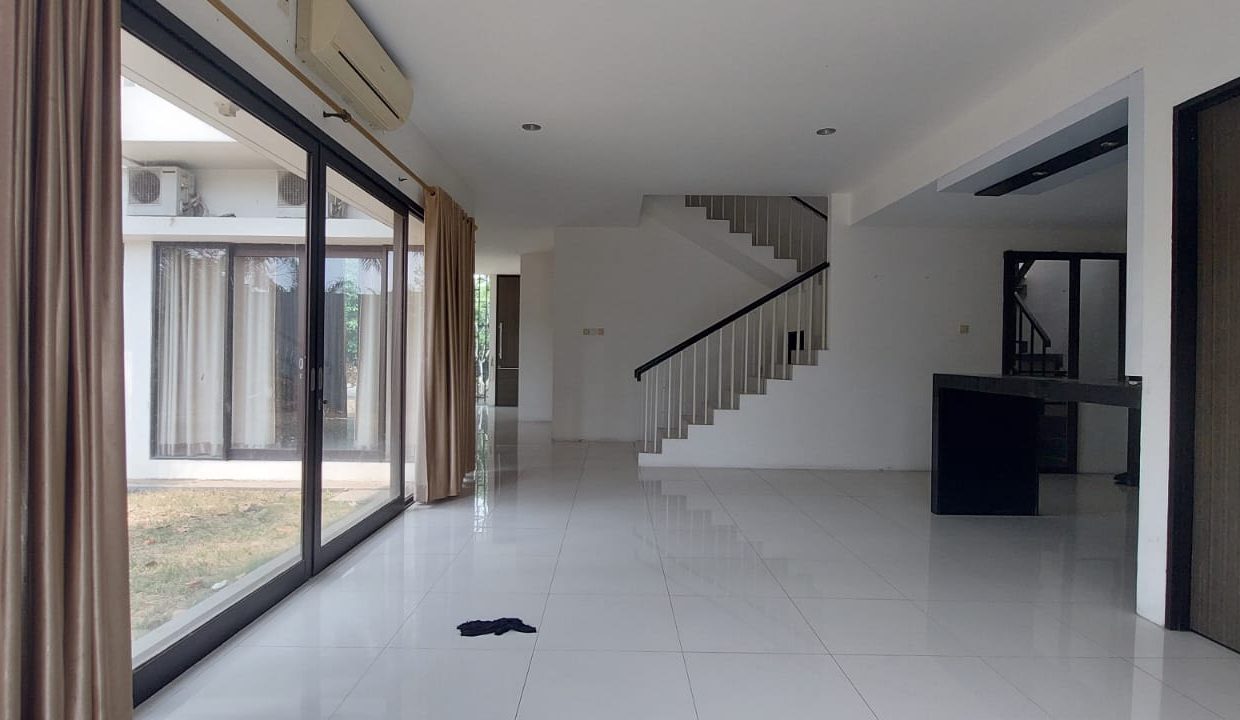 DIJUAL RUMAH MEWAH ORCHARD PARK CITRA GRAND CITY PALEMBANG (7)