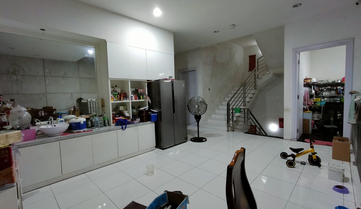 DIJUAL RUMAH OPI JAKABARING PALEMBANG (5,1)
