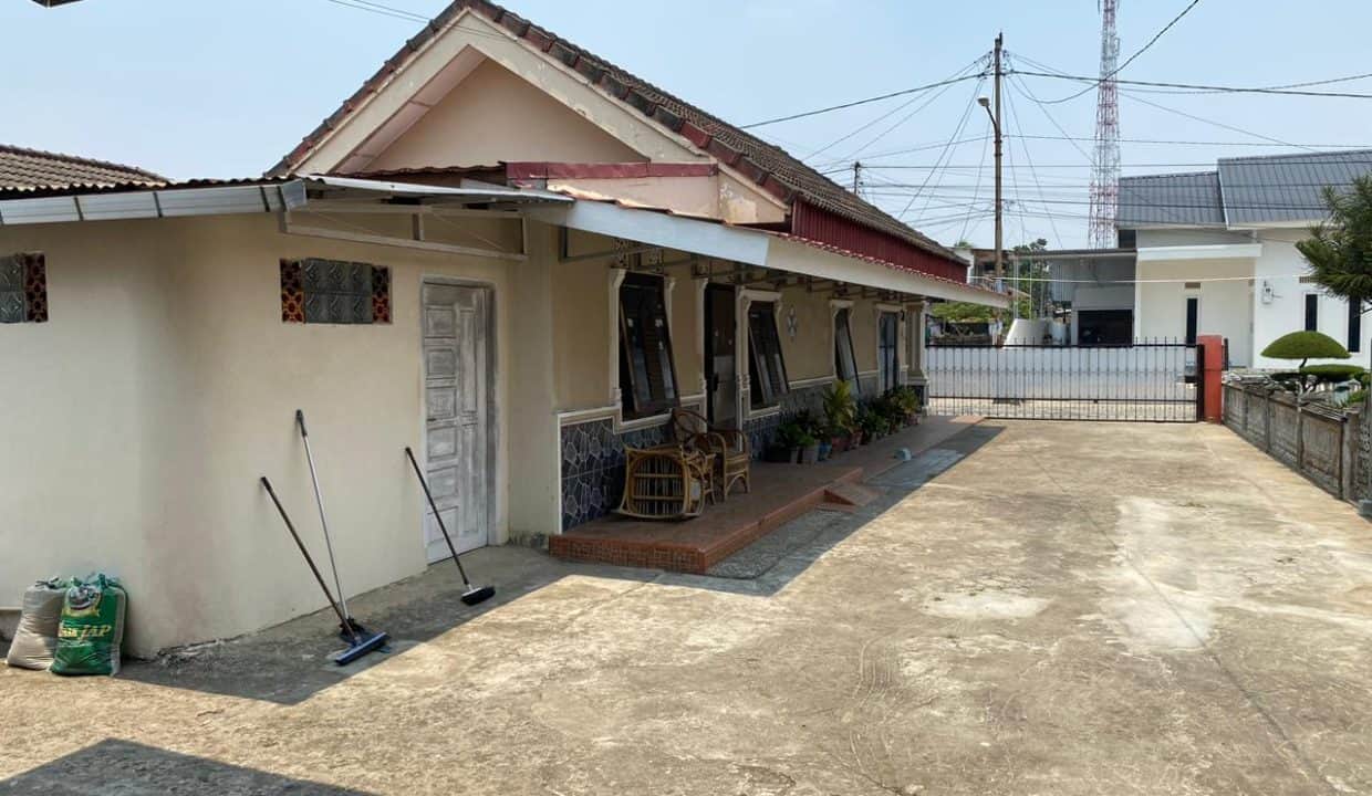 DIJUAL RUMAH PLAJU JALAN DI PANJAITAN PALEMBANG (0,8)