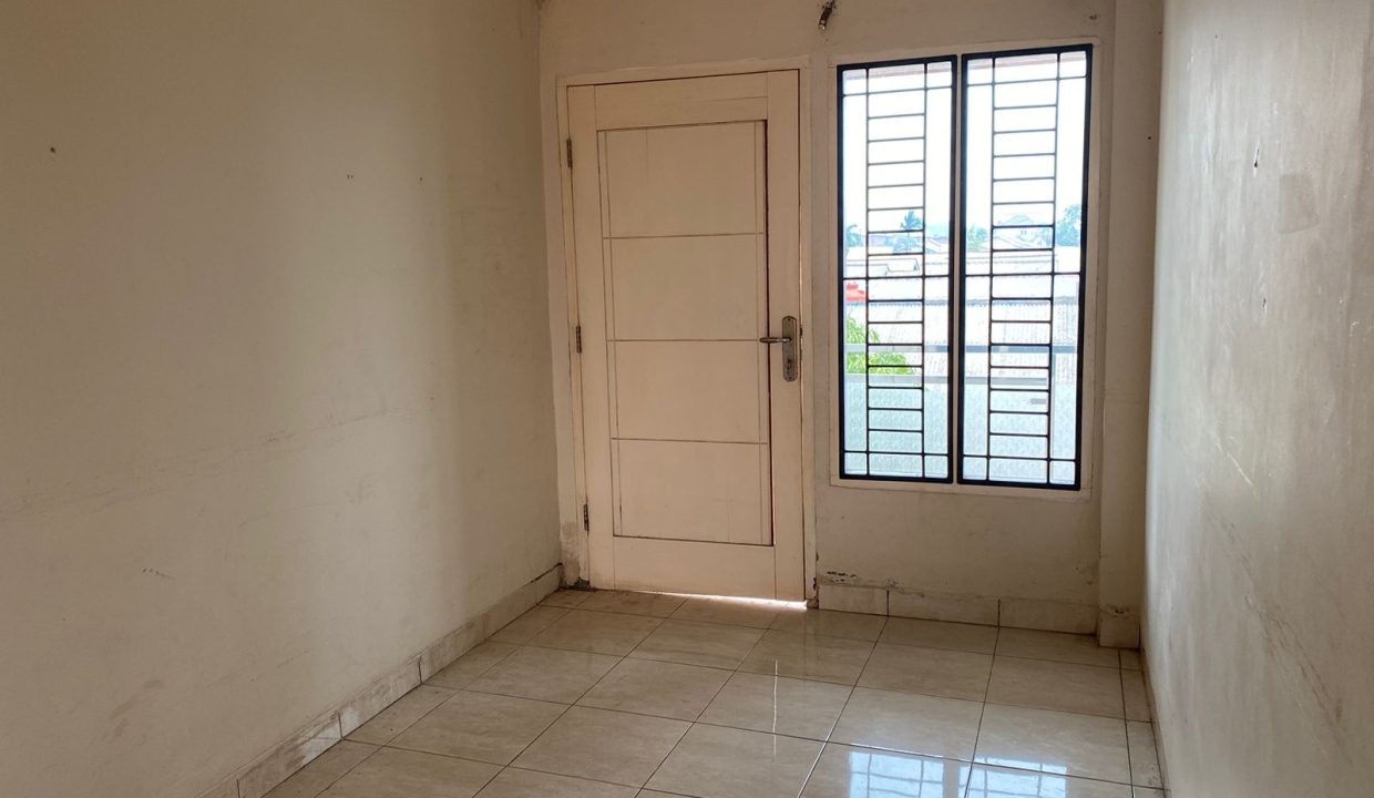 DIJUAL RUMKAH GRIYA ARISMA KENTEN LAUT PALEMBANG (10)