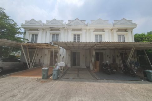 DISEWAKAN RUMAH KOMPLEK EL CLASICO SUKABANGUN PALEMBANG (1)