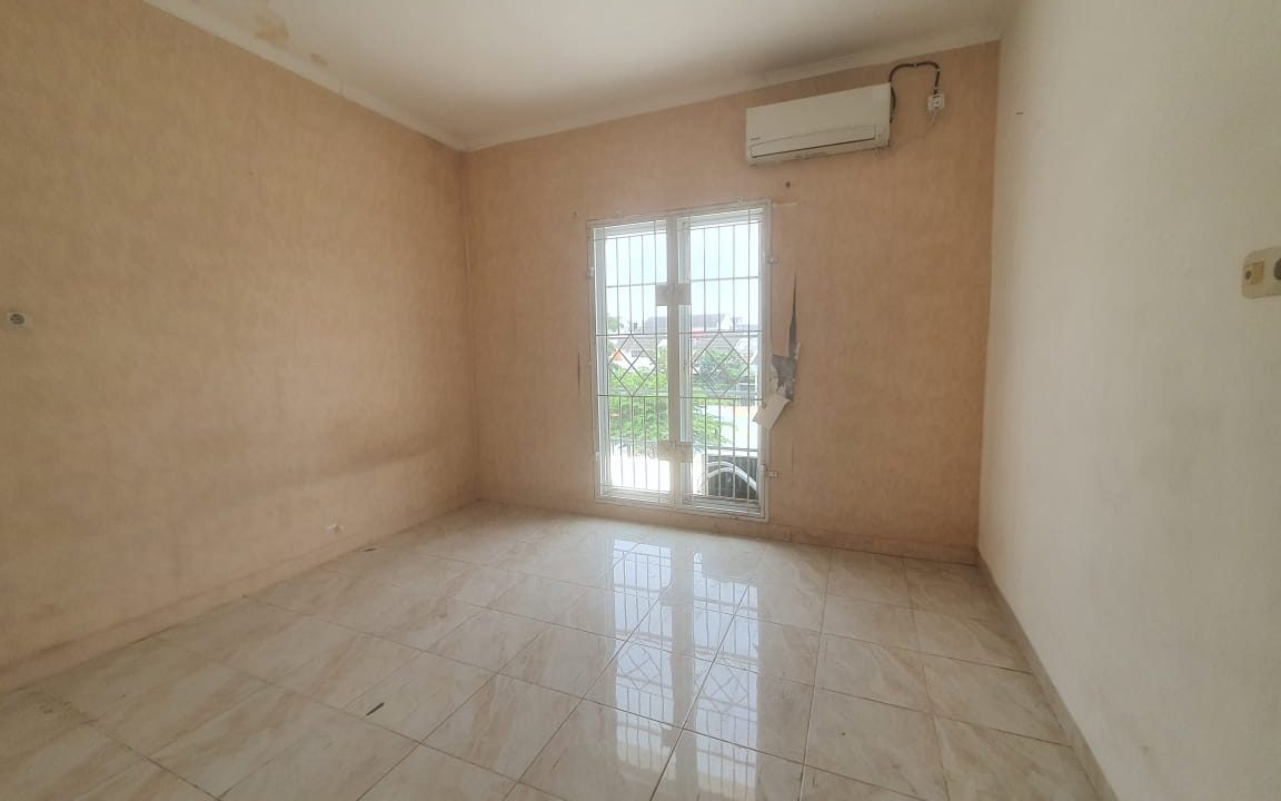 DISEWAKAN RUMAH KOMPLEK EL CLASICO SUKABANGUN PALEMBANG (3)