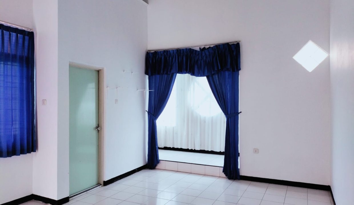 DIJUAL RUMAH JALAN KOL H BURLIAN PALEMBANG (11)