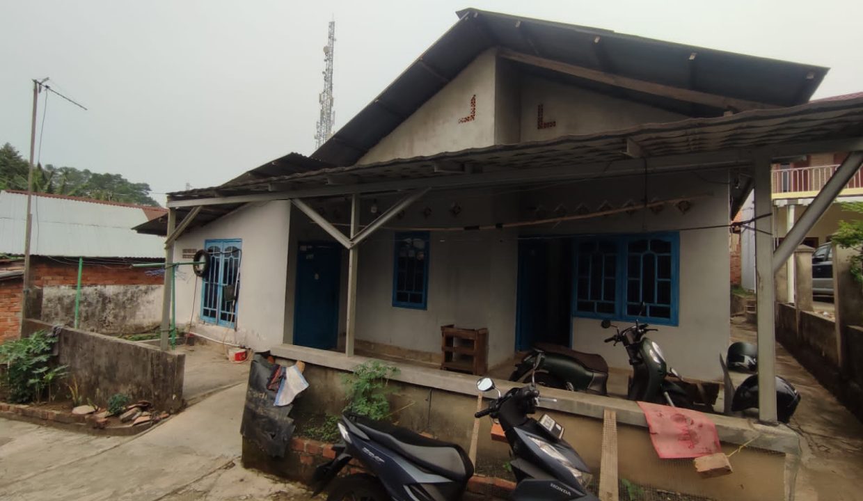 DIJUAL RUMAH JALAN NASKAH SUKARAMI PALEMBANG (1)