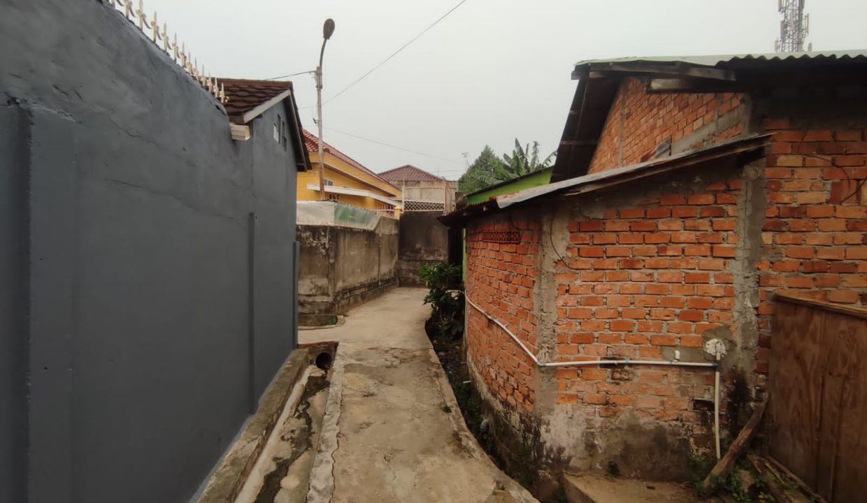 DIJUAL RUMAH JALAN NASKAH SUKARAMI PALEMBANG (10)
