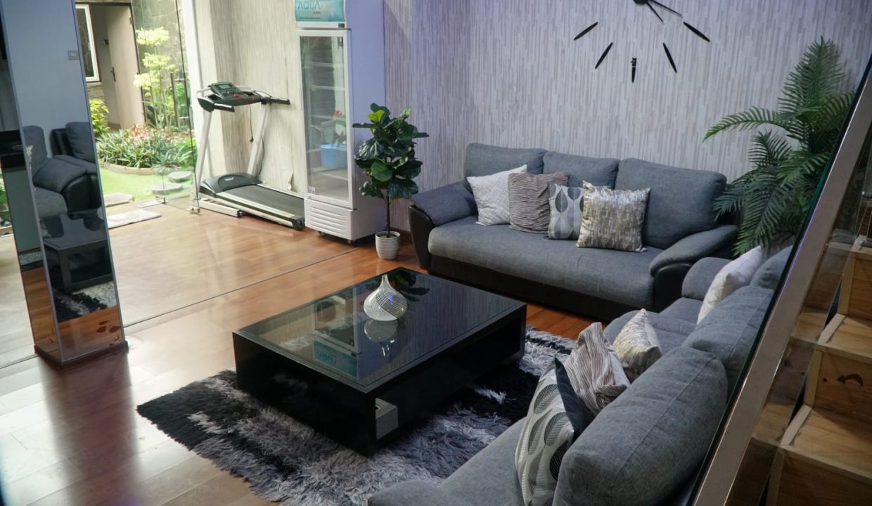 DIJUAL RUMAH KOMPLEK DIAN REGENCY PALEMBANG (4)