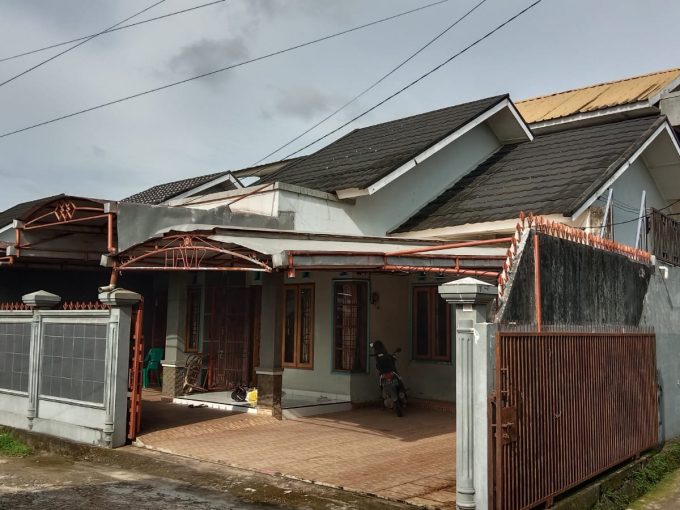 DIJUAL RUMAH KOMPLEK JALAN RW MONGONSIDI KALIDONI PALEMBANG