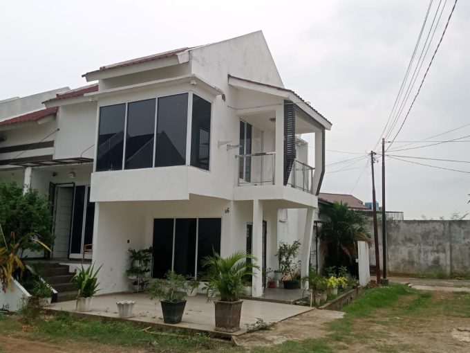 DIJUAL RUMAH MASKAREBET 2 MENIT DARI POLSEKTA SUKARAMI PALEMBANG