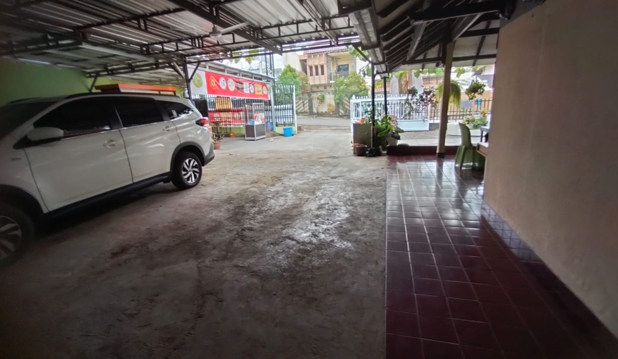 DIJUAL RUMAH MEWAH JALAN ENIM DEMANG LEBAR DAUN PALEMBANG (10)