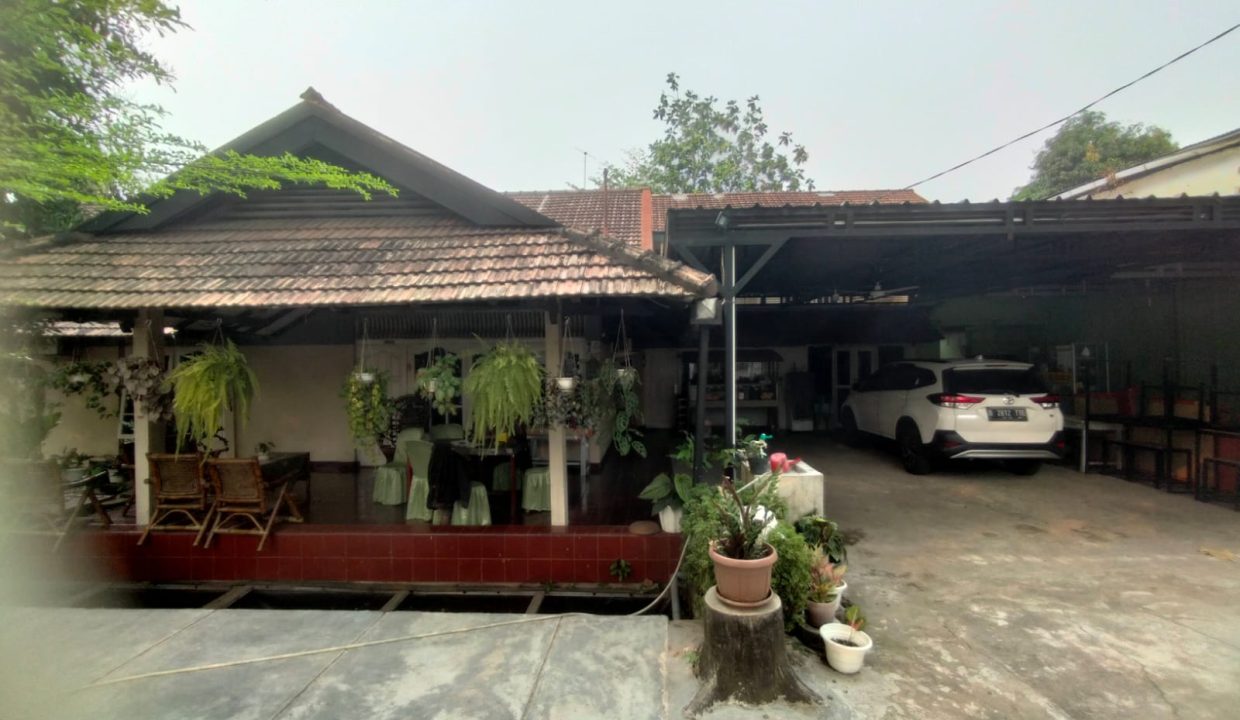 DIJUAL RUMAH MEWAH JALAN ENIM DEMANG LEBAR DAUN PALEMBANG (11)