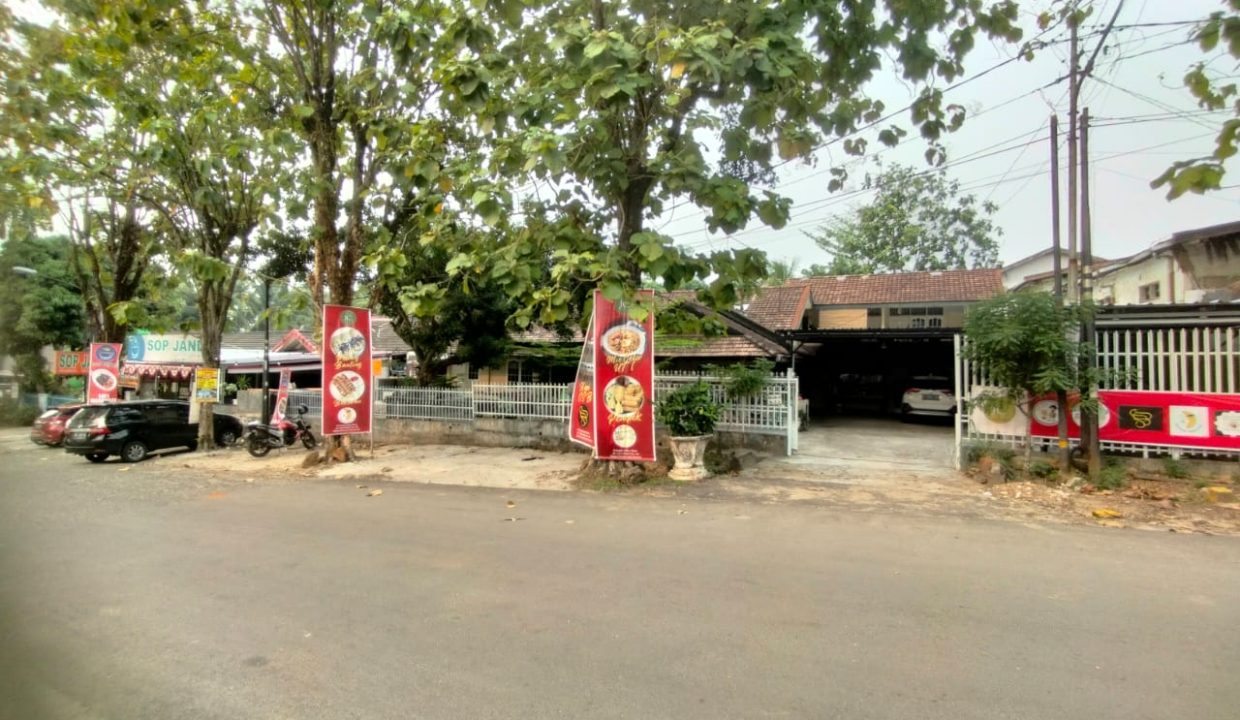 DIJUAL RUMAH MEWAH JALAN ENIM DEMANG LEBAR DAUN PALEMBANG (1,3)