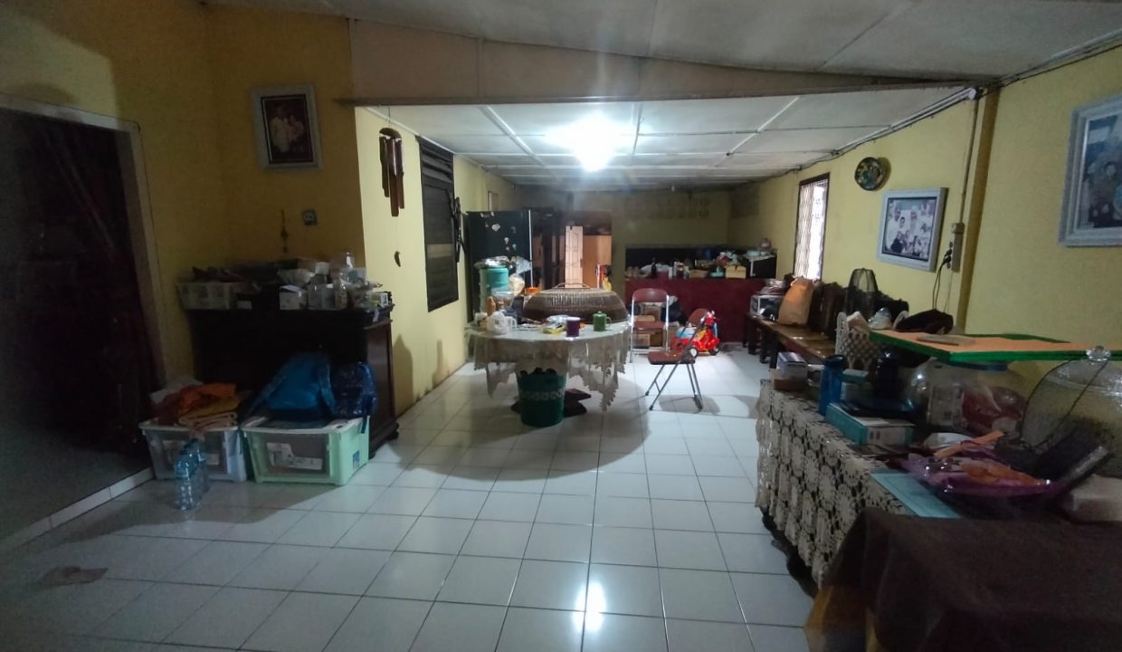 DIJUAL RUMAH MEWAH JALAN ENIM DEMANG LEBAR DAUN PALEMBANG (3)