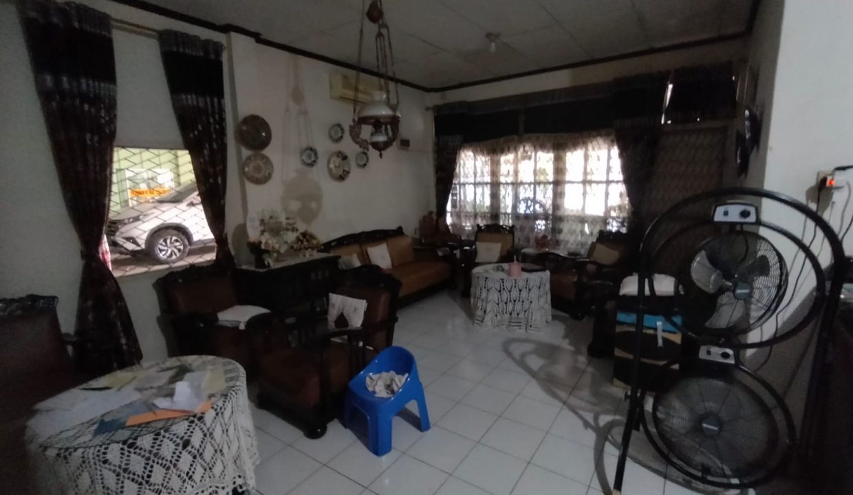 DIJUAL RUMAH MEWAH JALAN ENIM DEMANG LEBAR DAUN PALEMBANG (9)