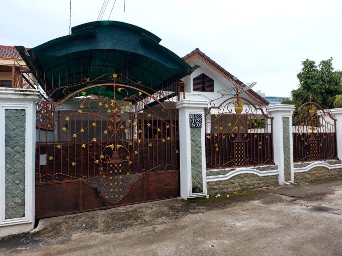 Dijual Cepat Rumah Lahan Luas di Jalan Terusan Lorong Kito Sukabangun Palembang