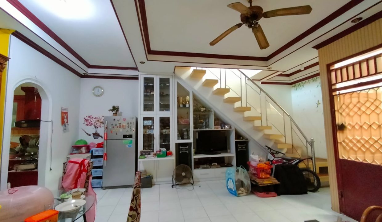 DIJUAL RUMAH VILLA KENTEN PALEMBANG (13)