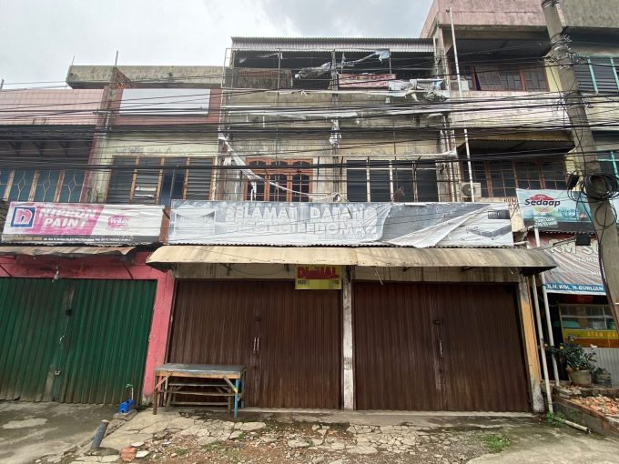 DIJUAL RUKO JALAN KOLONEL H BURLIAN KM 7 PALEMBANG