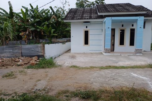 DIJUAL RUMAH BONUS TANAH KEBUN BUNGA PALEMBANG (1)
